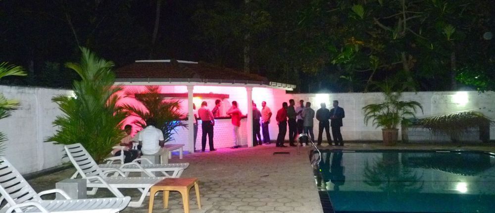 Hotel Fire Dragon Hideaway Negombo Exterior foto